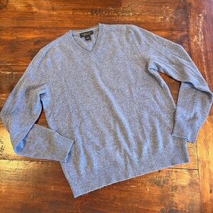 The Men's Store Bloomingdale's Heather Blue Gray 100% Cashmere V-Neck Sweater M